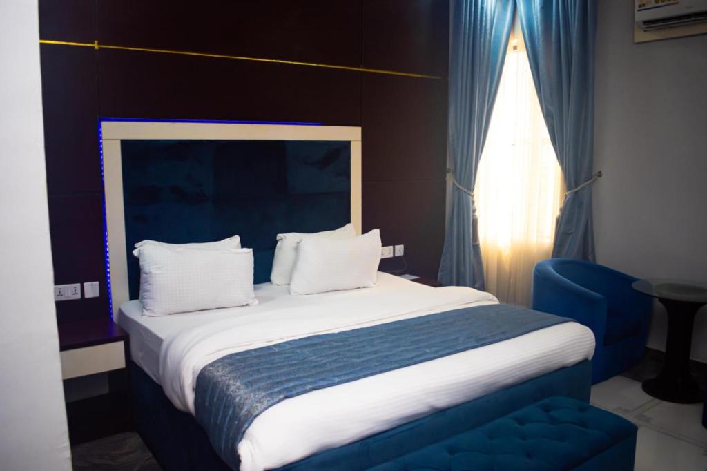 Gallery image of Chinbell Luxury Hotel & Suites in Mama