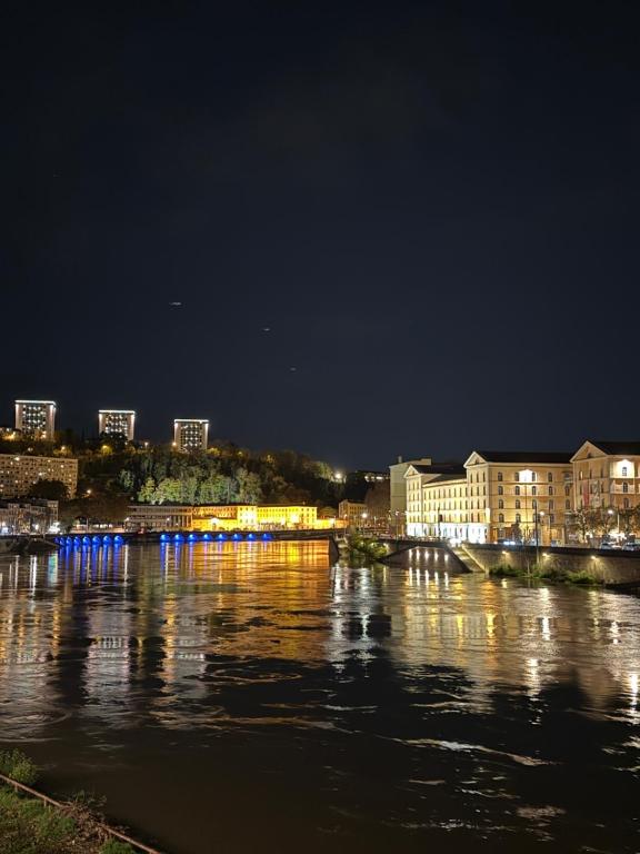 Vista de un río cerca de este departamento