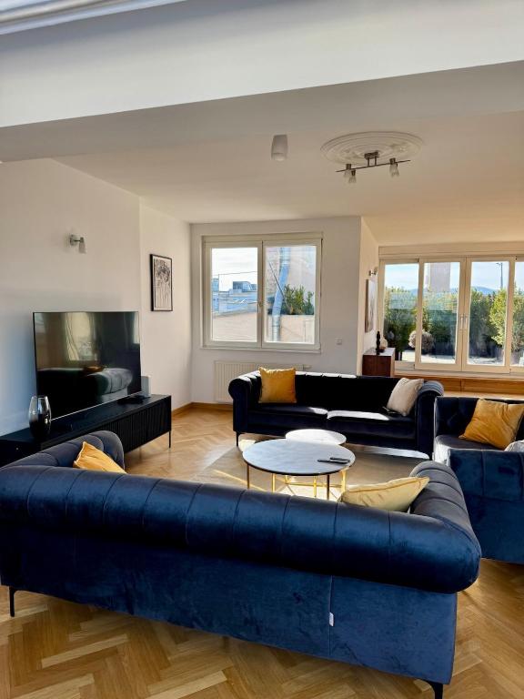 Vienna Crown Penthouse-Rathaus View