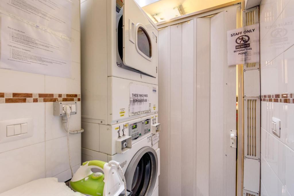 Aurelia Vatican Apartments - Resim 17