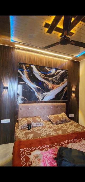 Postel nebo postele na pokoji v ubytování RRR RESTARANt