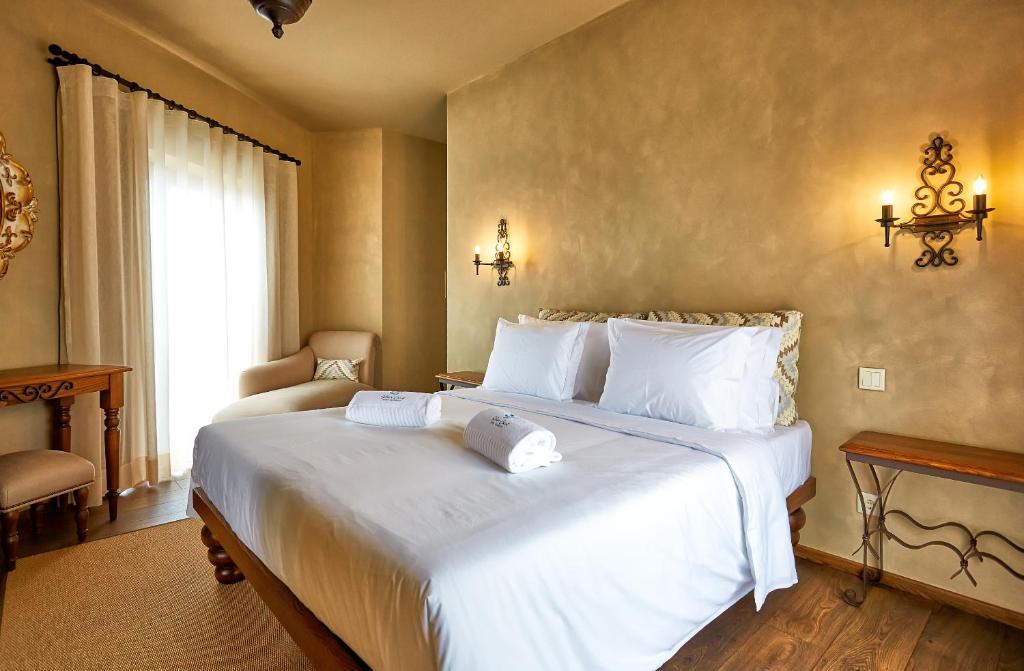 Silver Coast Beach Residence - 11