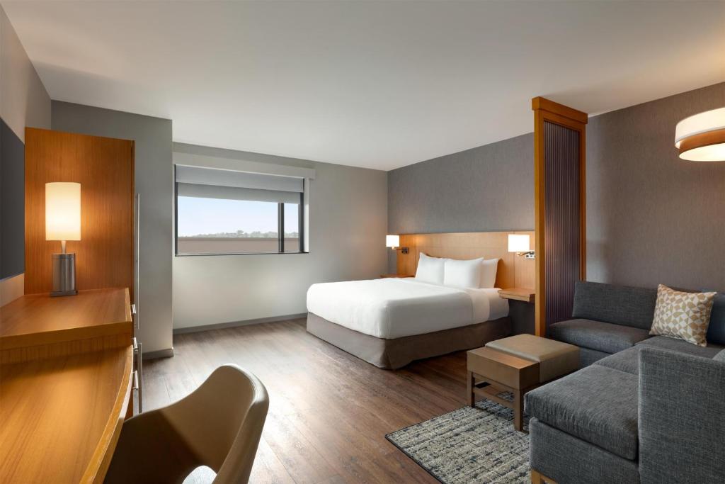 Hyatt Place Bloomington Indiana photo