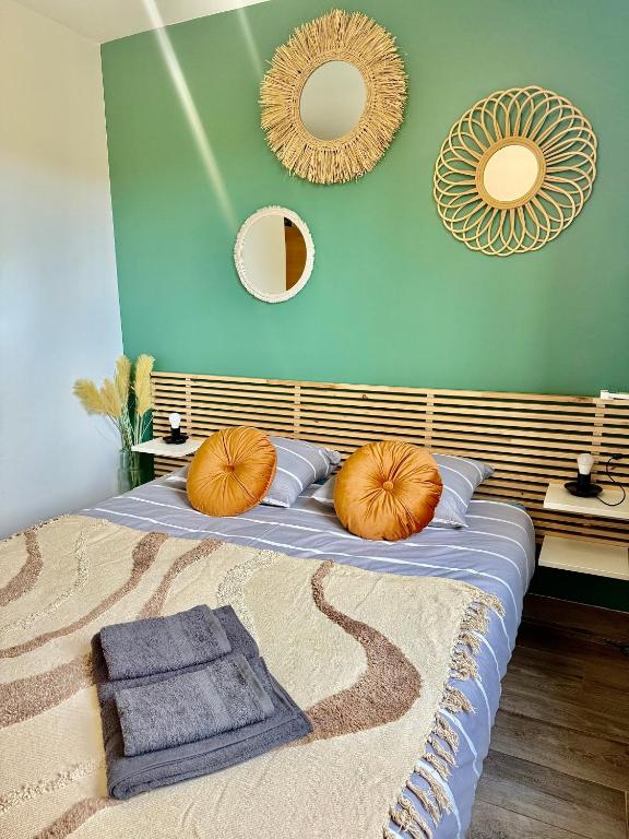 Art de Recevoir - Douce Escapade à Lyon 8 - Appartement Lumineux avec Terrasse & Climatisation