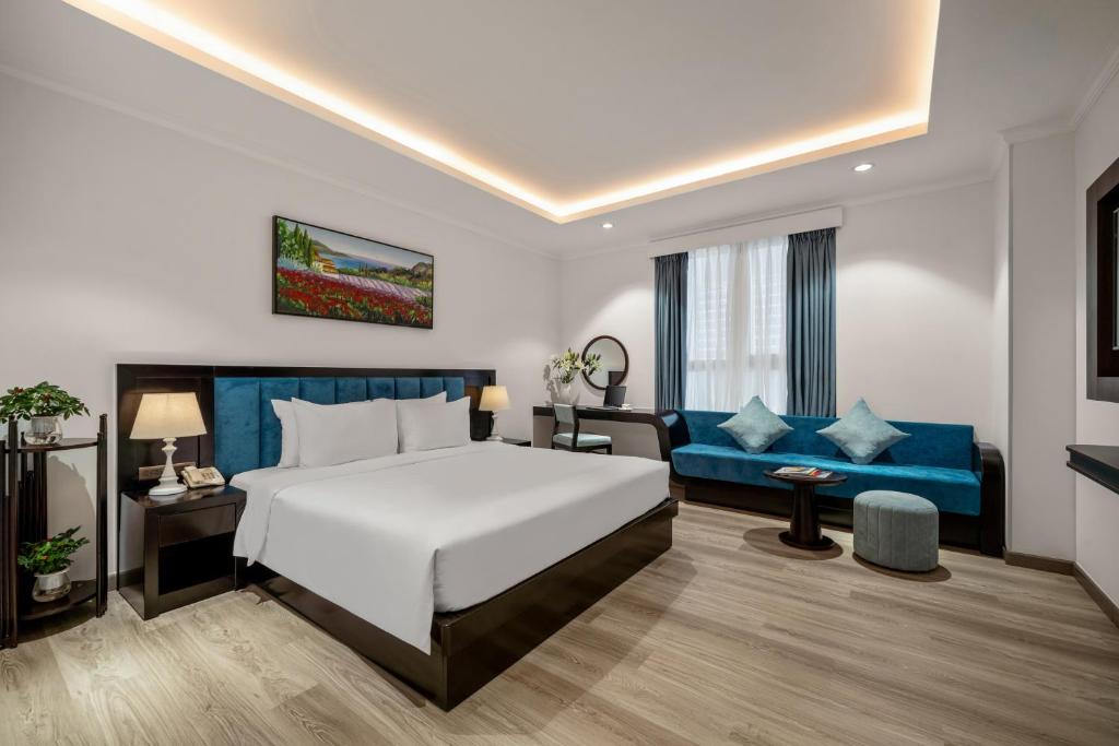 Phòng Deluxe Có Giường Cỡ King - Kèm Trà Chiều