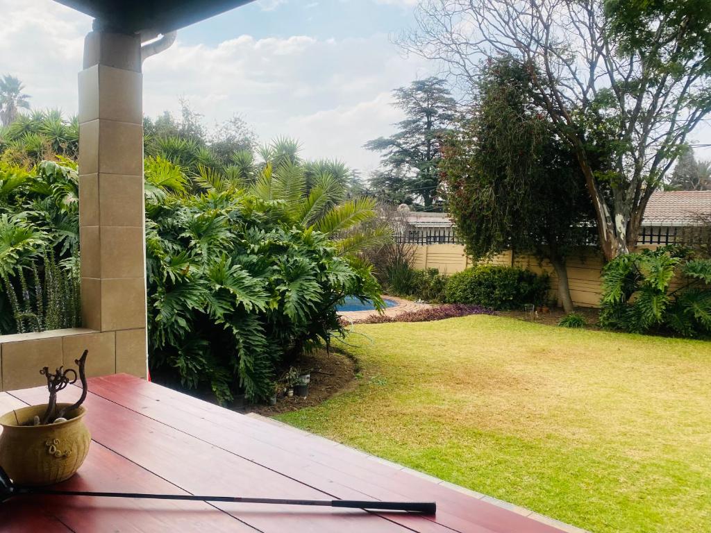 Κήπος έξω από το Great home