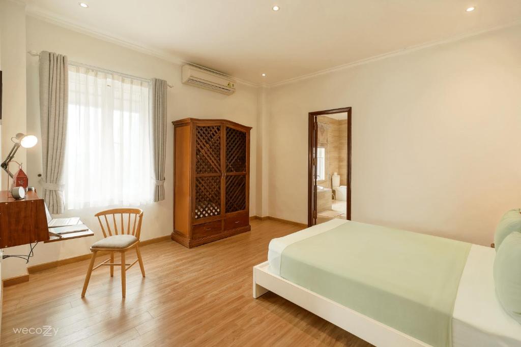 WECOZY HANOI - Railway Side, The Old Quarter - Apartment Mit 3 Schlafzimmern