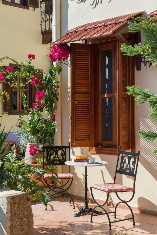 Fashion Boutique Hotel Nikos Takis Adults Only
