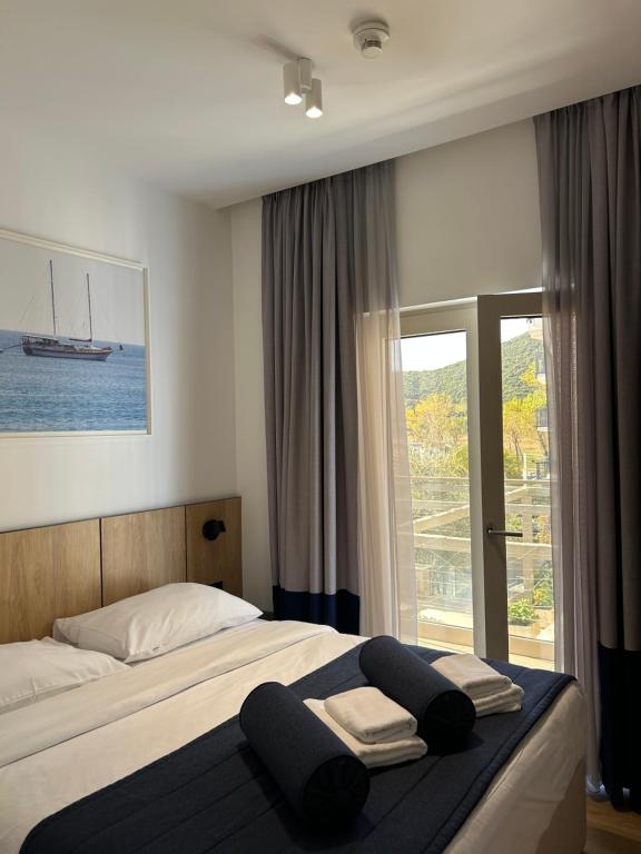 Poseidon The Beach Hotel - 17