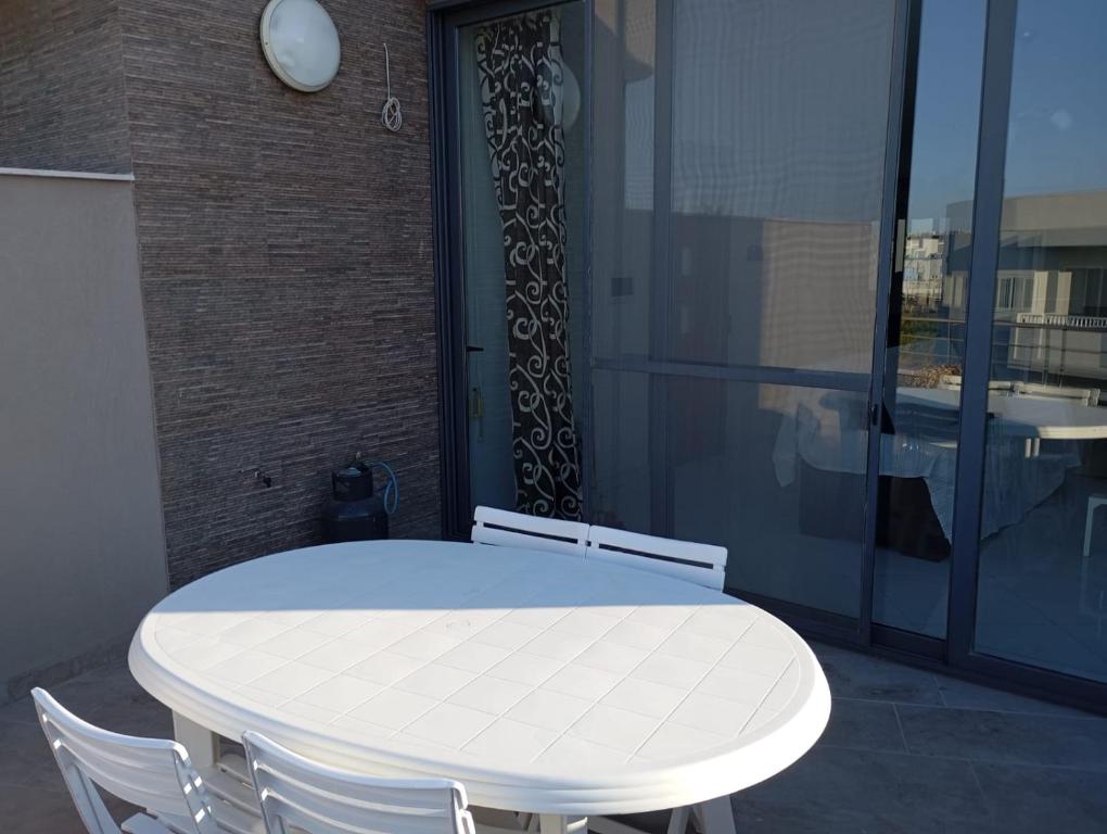 Μπαλκόνι ή βεράντα στο Cozy penthouse