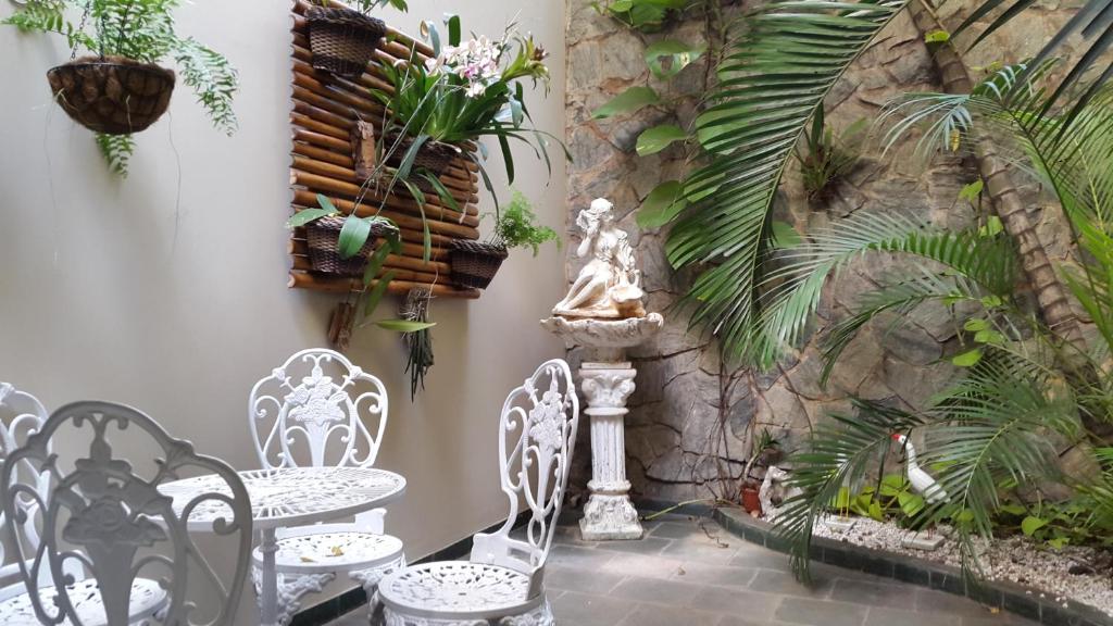  Hotel Rouver