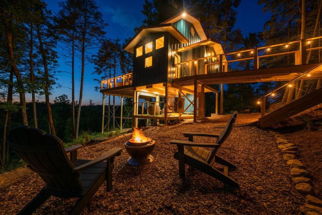 Zahrada ubytování Private Lux Getaway Hot-Tub Net Loft - Birdhouse