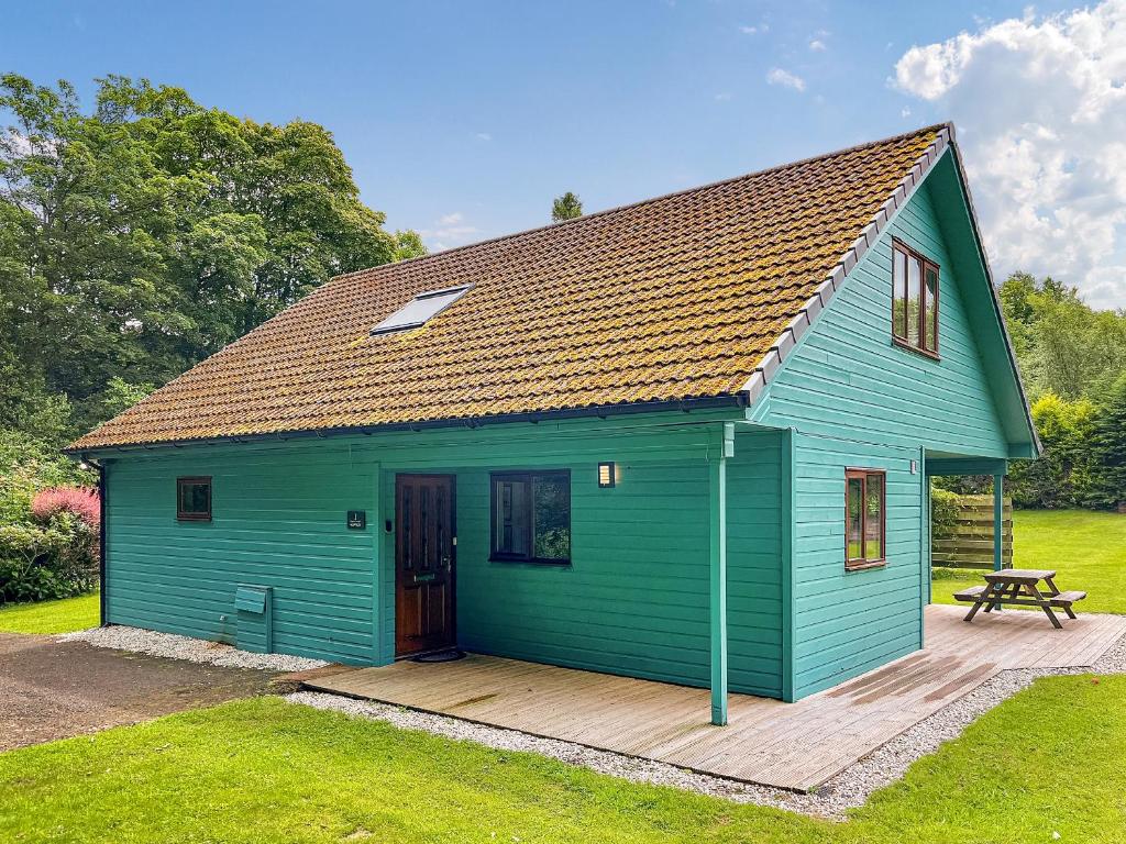 Το κτήριο όπου στεγάζεται  η παραθεριστική κατοικία