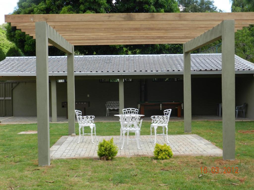 Zahrada ubytování Hotel Rouver