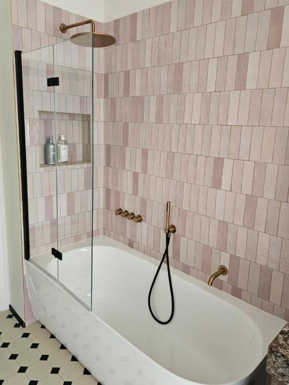 Appartement de style 70 – photo 12