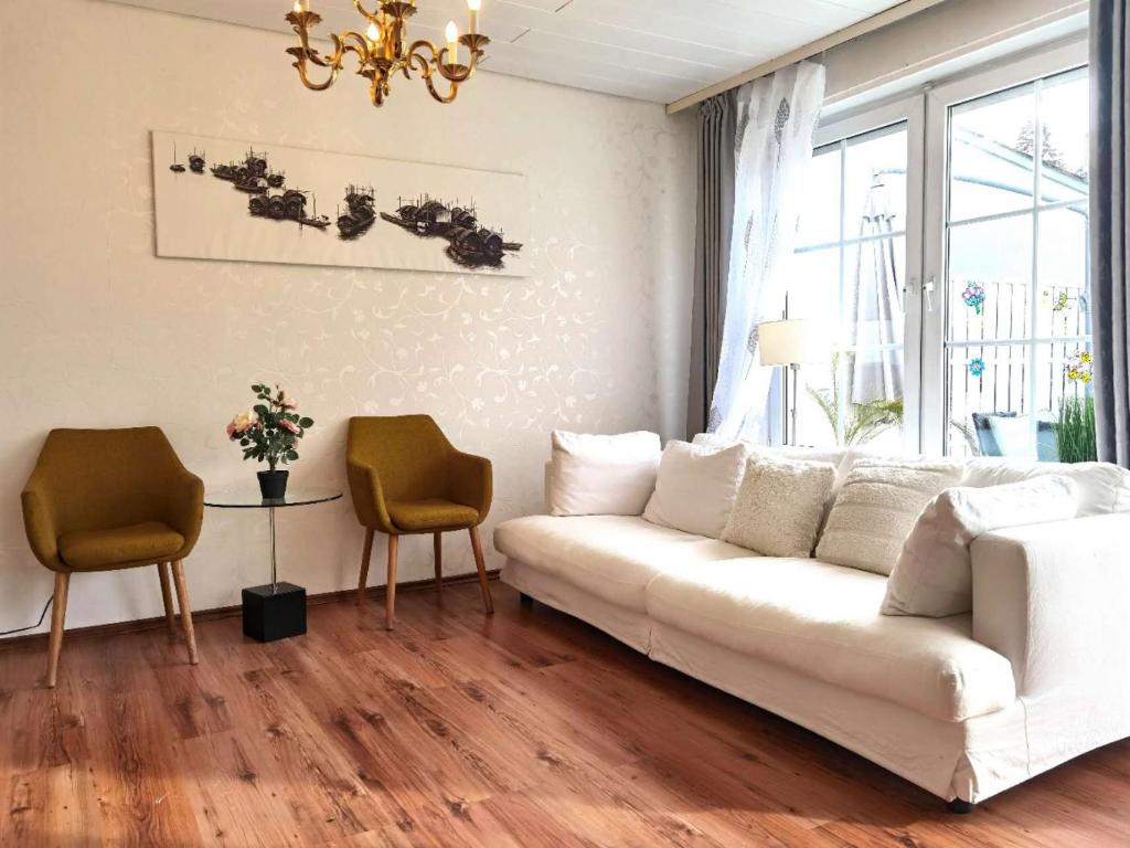 Haus mit großen Garten