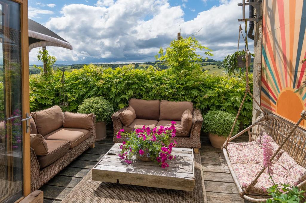 Χώρος καθιστικού στο Family Gem in Bath, sleeps 18, stunning view