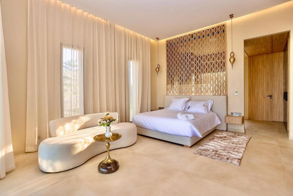 Ένα ή περισσότερα κρεβάτια σε δωμάτιο στο Villa youngLA