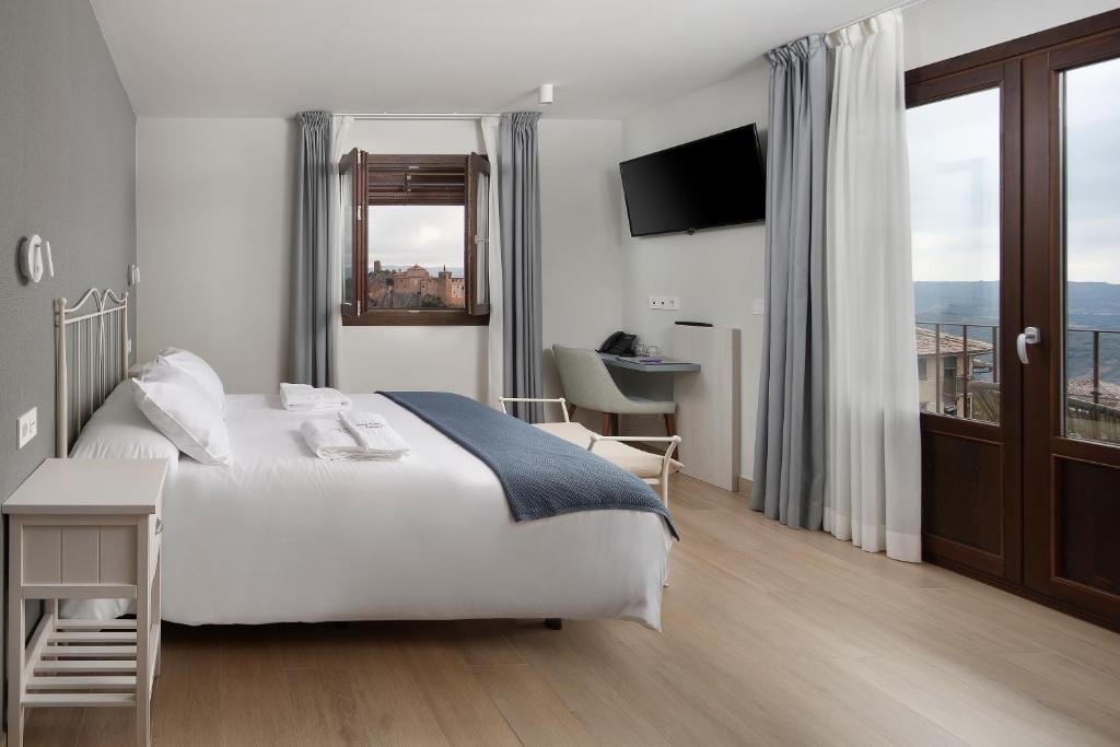 Hotel Vinoteca Alquezar - Adults Only - - Housity