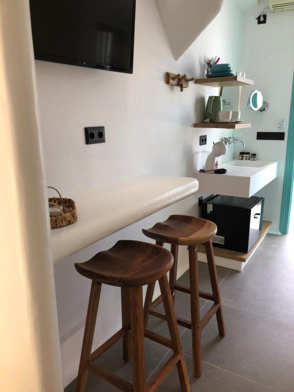 Naxos Cave Suites - 4