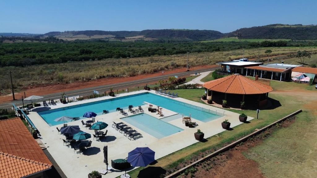 Bazén v ubytování Pousada Vila Caminito nebo v jeho okolí