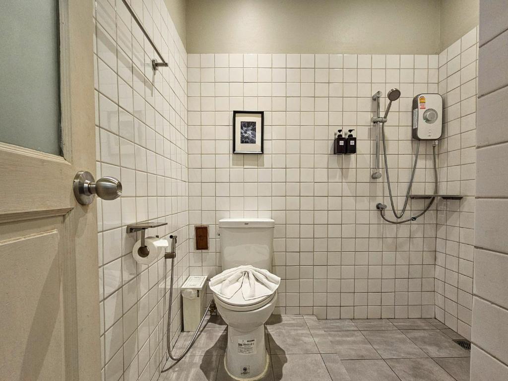 A Day inn Ranong Hostel - 16