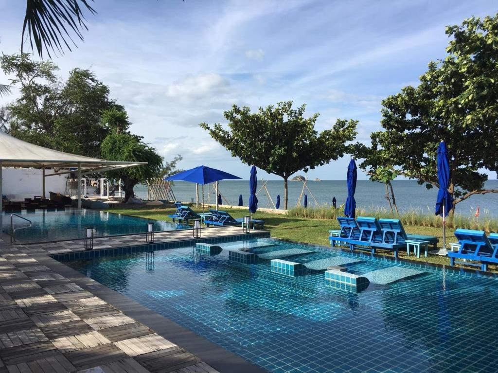 Bazén v ubytování Sanae Beach Hua Hin nebo v jeho okolí