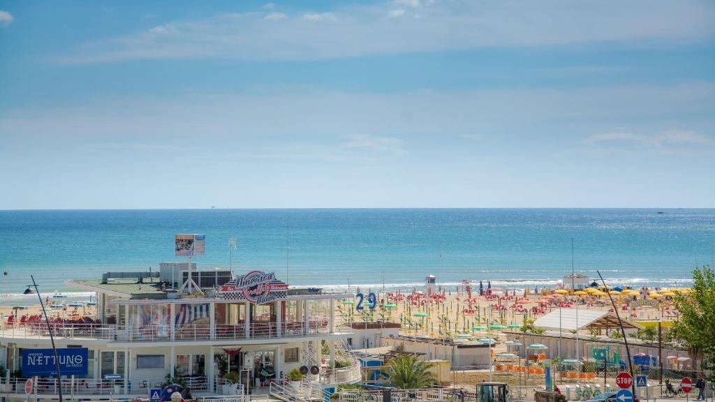 Hotel Villa Rosa Riviera - Resim 37
