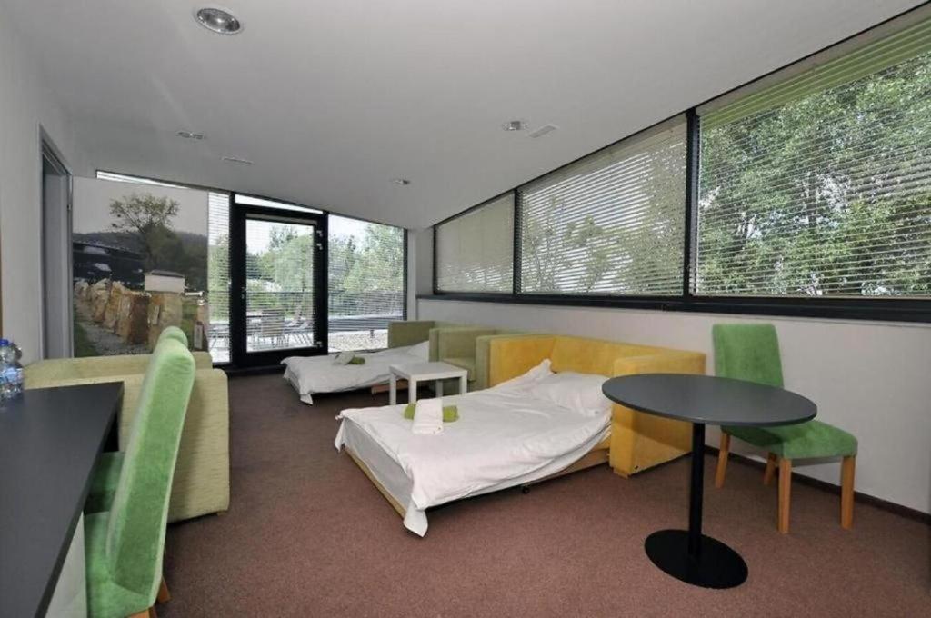 Afbeelding uit fotogalerij van Pokoje Ślężanskie in Sobótka