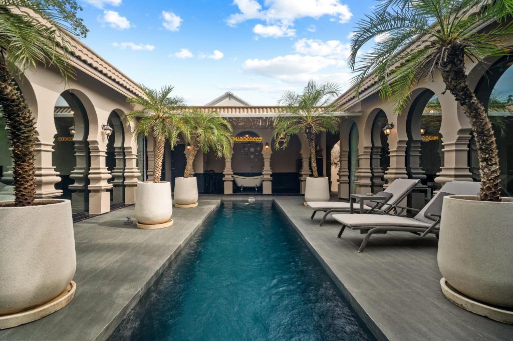 Swimmingpoolen hos eller tæt på Marococco Private Pool Villa
