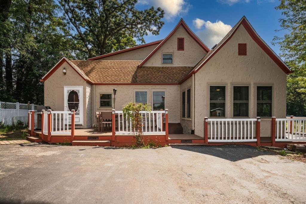 Budova, kde se prázdninový dům nachází