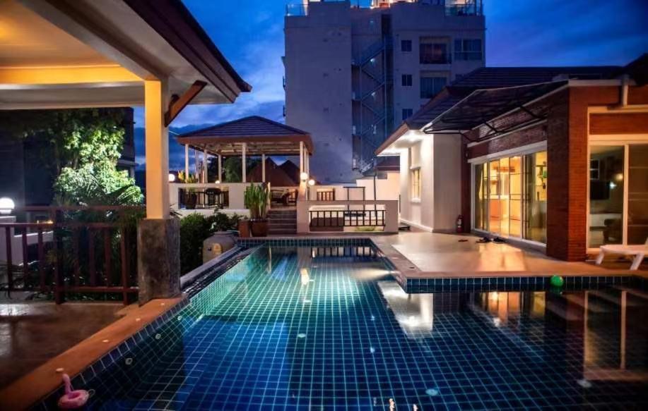 Πισίνα στο ή κοντά στο ZJ Garden Pool Villa