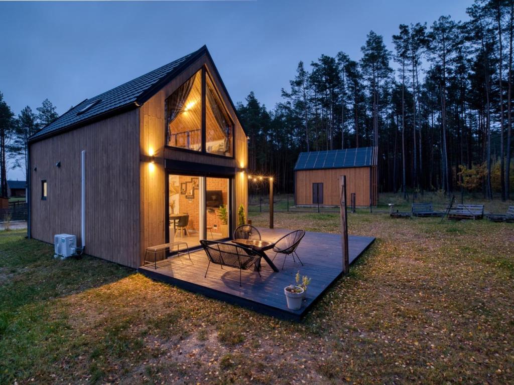 Το κτήριο όπου στεγάζεται  η παραθεριστική κατοικία