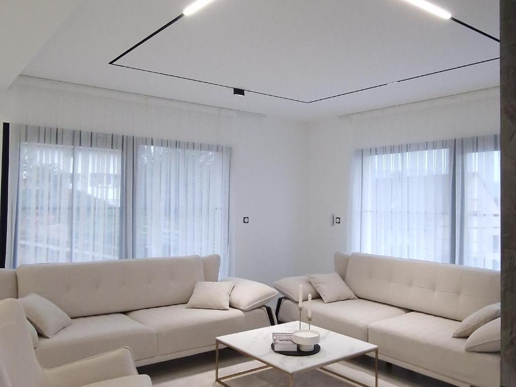Modern Comfort for 5 Guests 2 Bedrooms Home near Colmar – photo 25