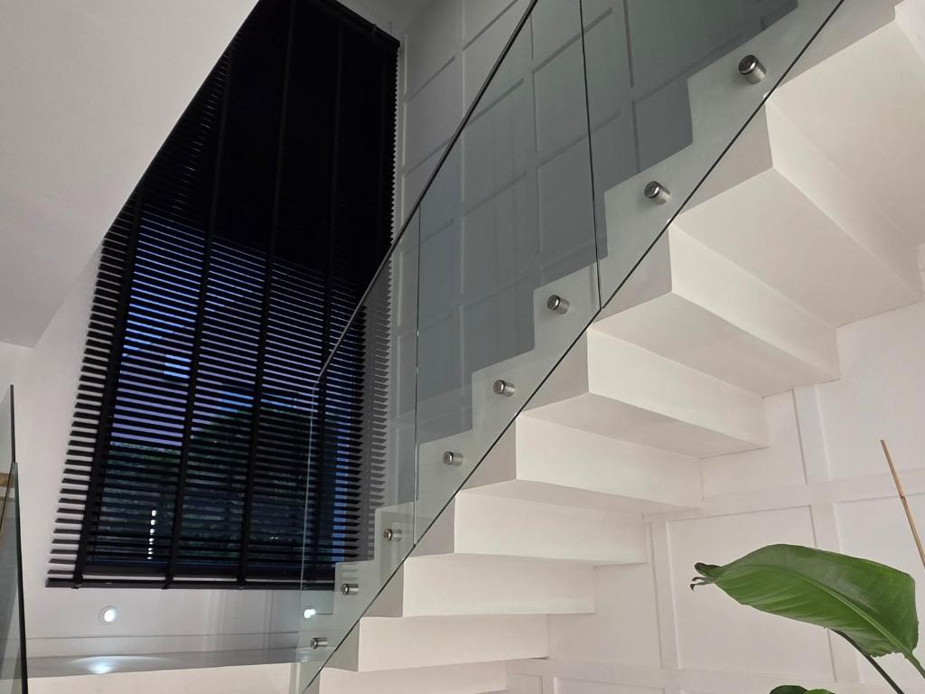 Modern Comfort for 5 Guests 2 Bedrooms Home near Colmar – photo 32