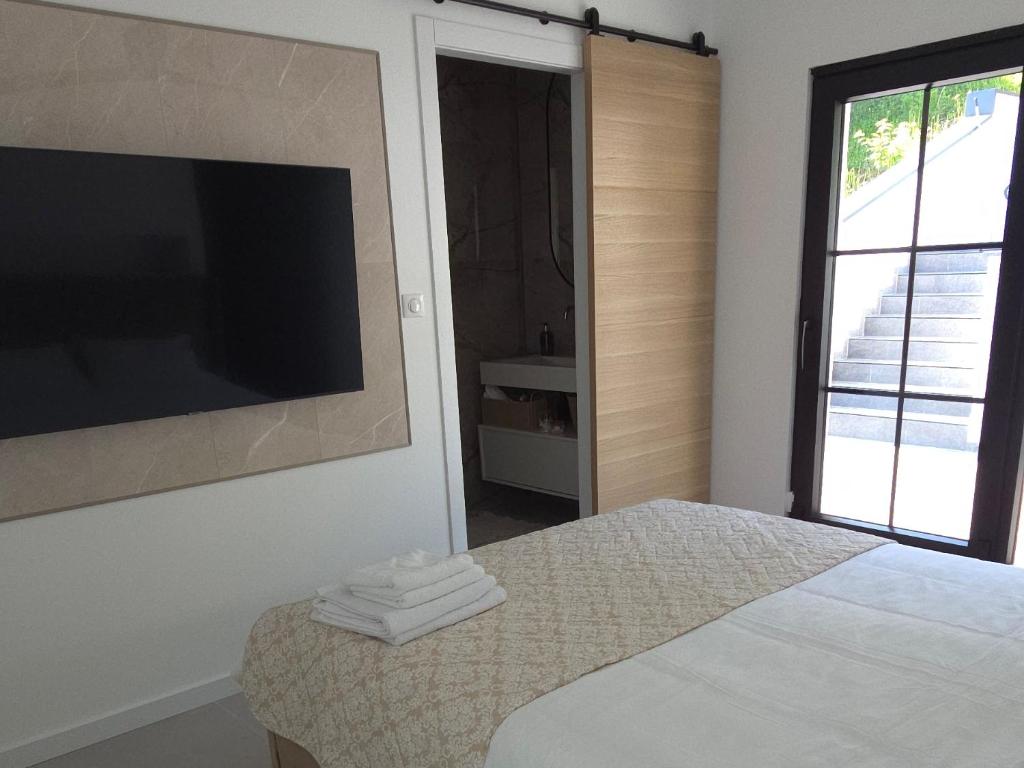 Modern Comfort for 5 Guests 2 Bedrooms Home near Colmar – photo 37