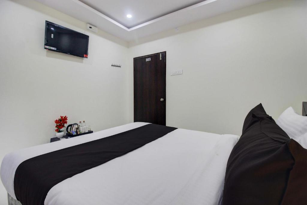 Fotografie z fotogalerie ubytování OYO Flagship Hotel Balaji Residency luxury rooms v destinaci Hajdarábád