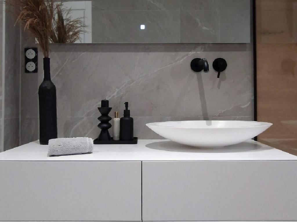 Modern Comfort for 5 Guests 2 Bedrooms Home near Colmar – photo 34