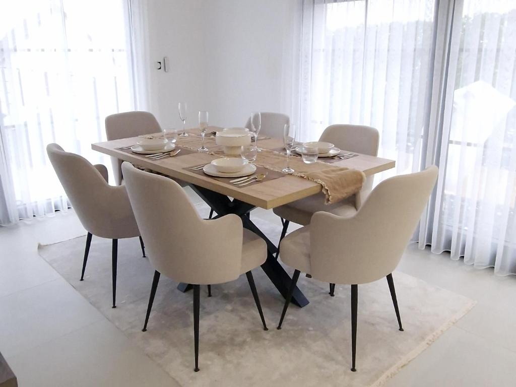 Modern Comfort for 5 Guests 2 Bedrooms Home near Colmar – photo 22