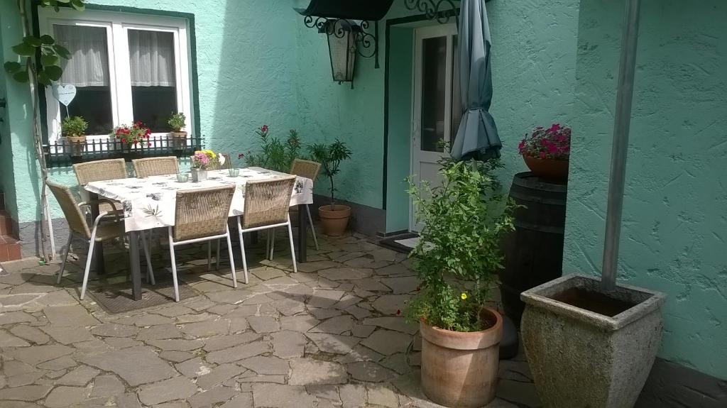 Patio nebo venkovní prostory v ubytování Am Bungert