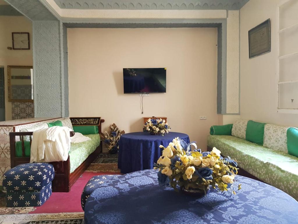 Χώρος καθιστικού στο Benaliem house