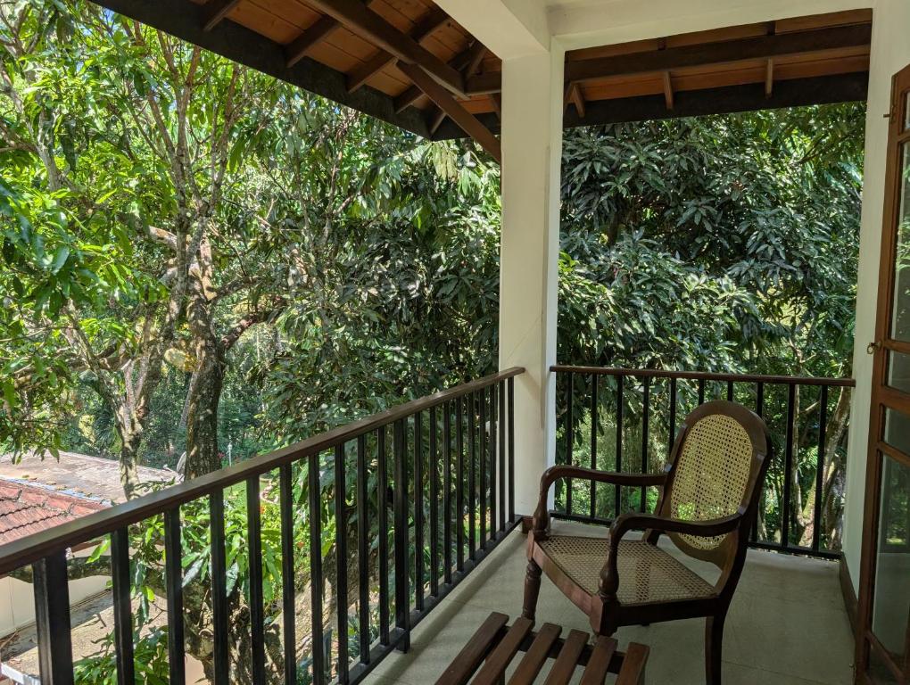 Windy Ridge Kandy - 3