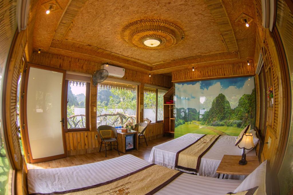 Xuan Son Lakeside Bungalow - 13