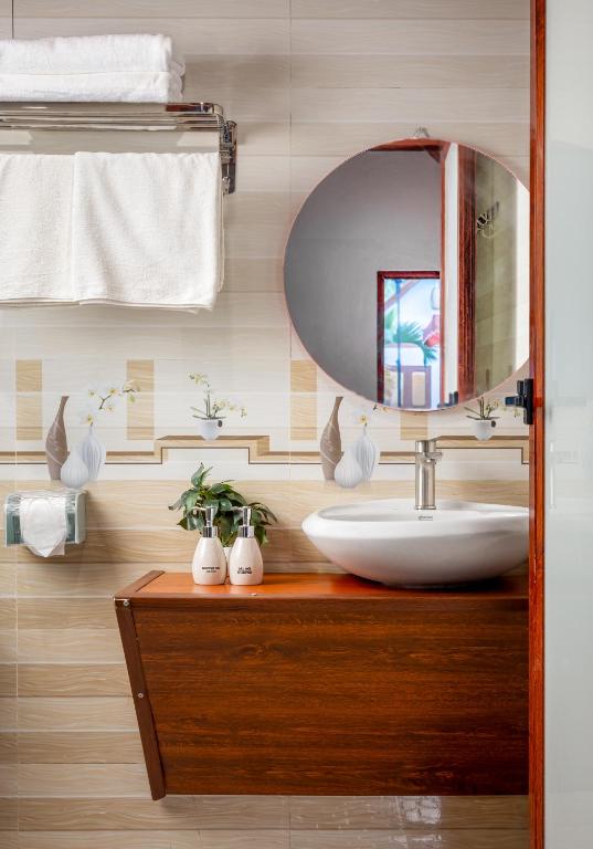 Cat Ba Serena Homestay And Swimming Pool - 18