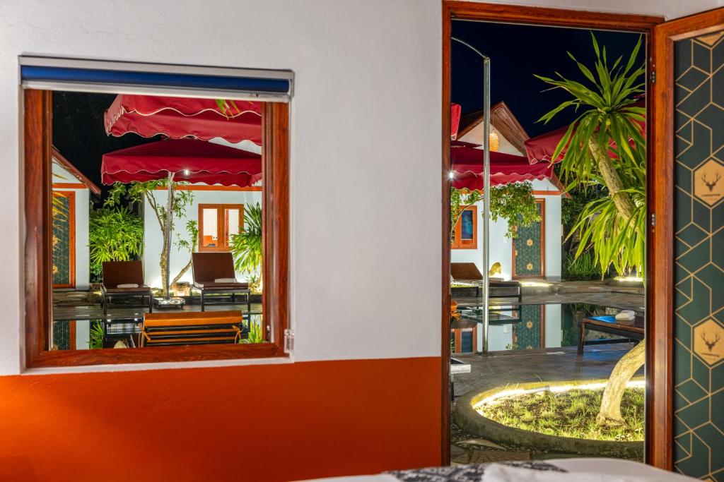 Cat Ba Serena Homestay And Swimming Pool - 10