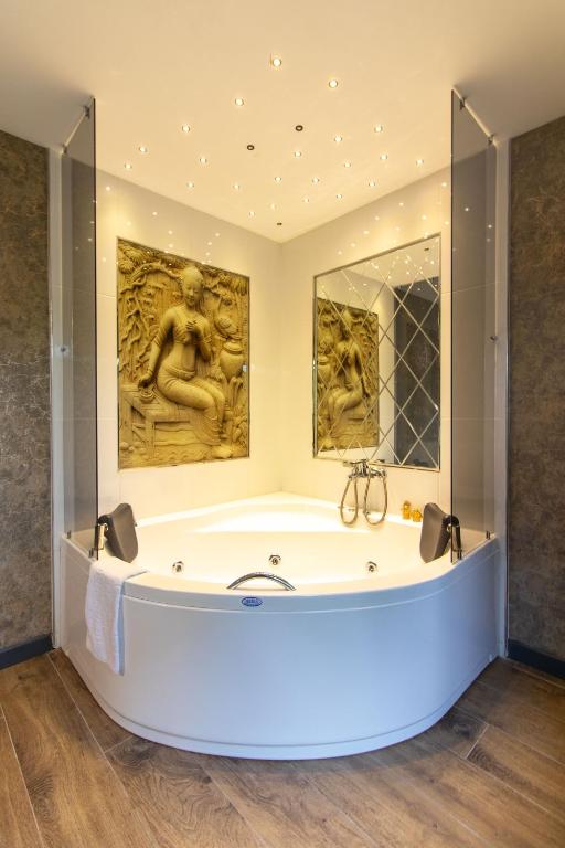 Nomad Hub Suit İstanbul - Habitación Doble Deluxe Con Baño