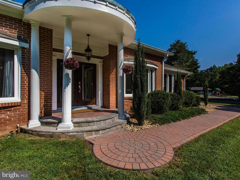 Το κτήριο όπου στεγάζεται  η παραθεριστική κατοικία