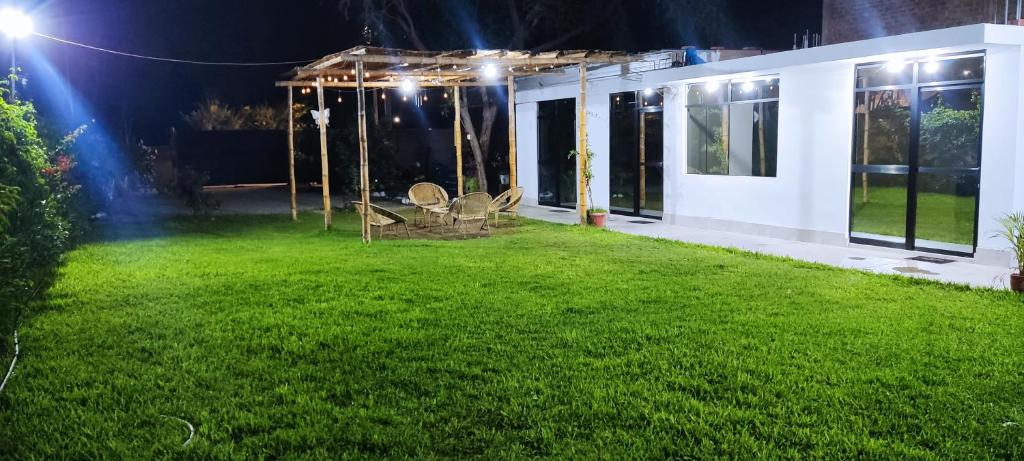 Κήπος έξω από το Casa rústica