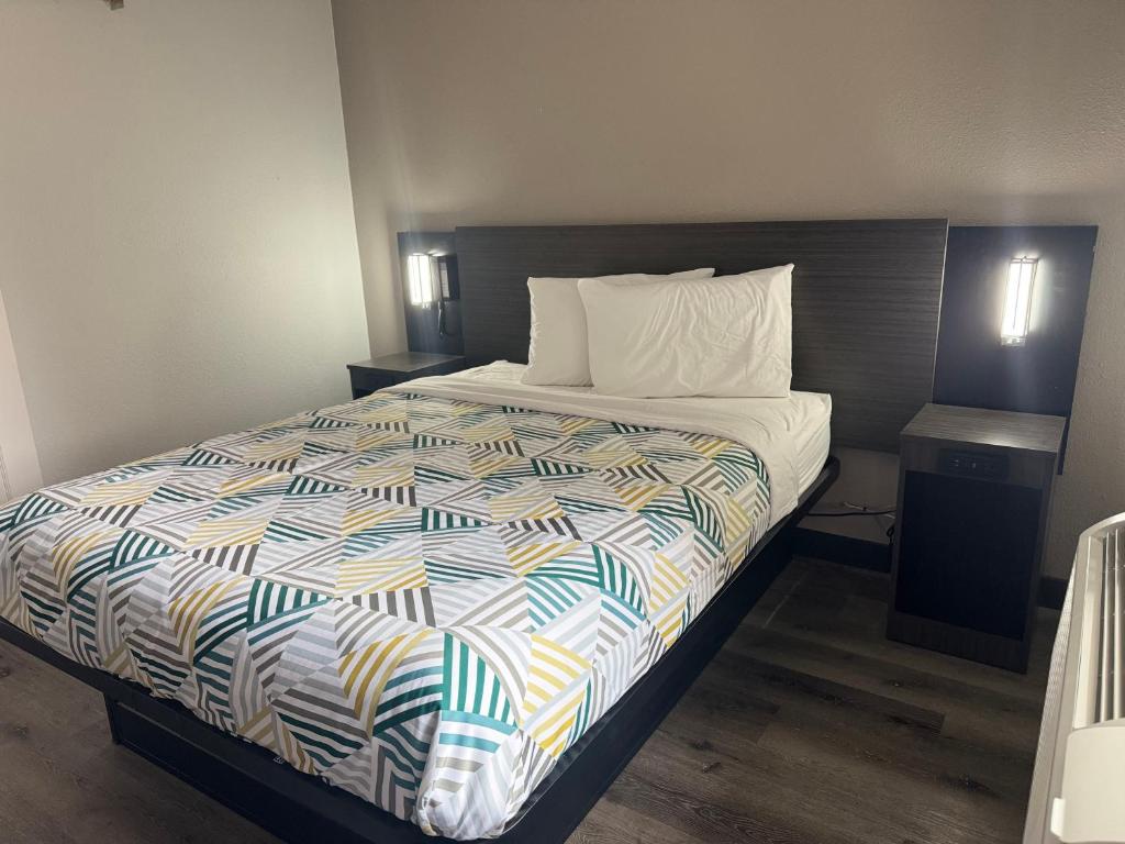 Motel 6-Enfield, CT - Hartford - Camera Doppia Con Accesso Disabili - Non Fumatori