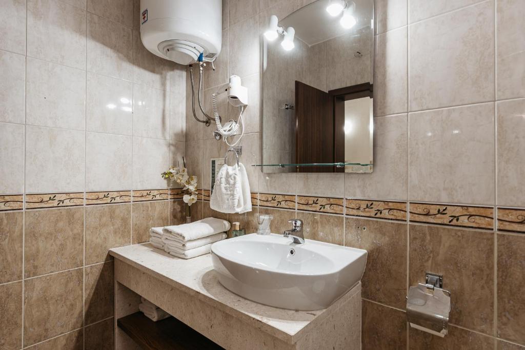 Sun Village Aparthotel - 19